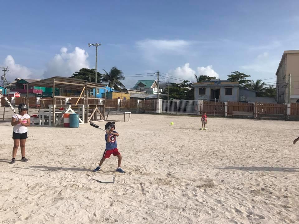 A friendly baseball game held by a Projects Abroad volunteer coaching sports in schools in Belize A volunteer gains sports coaching work experience in Belize by organising a baseball game